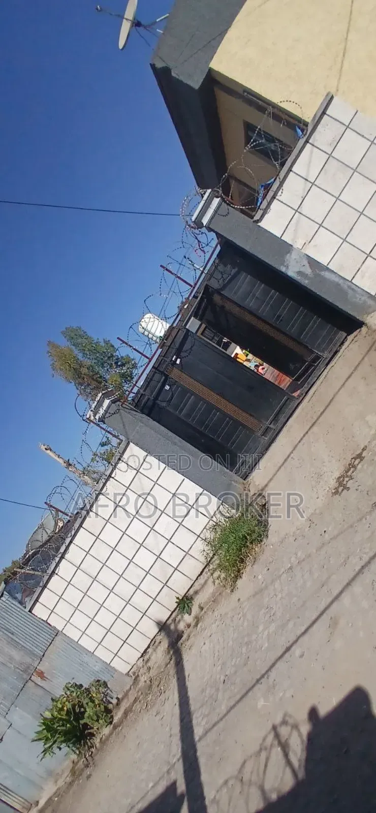 Furnished 6bdrm House in Woreda 05, Akaky Kaliti for sale
