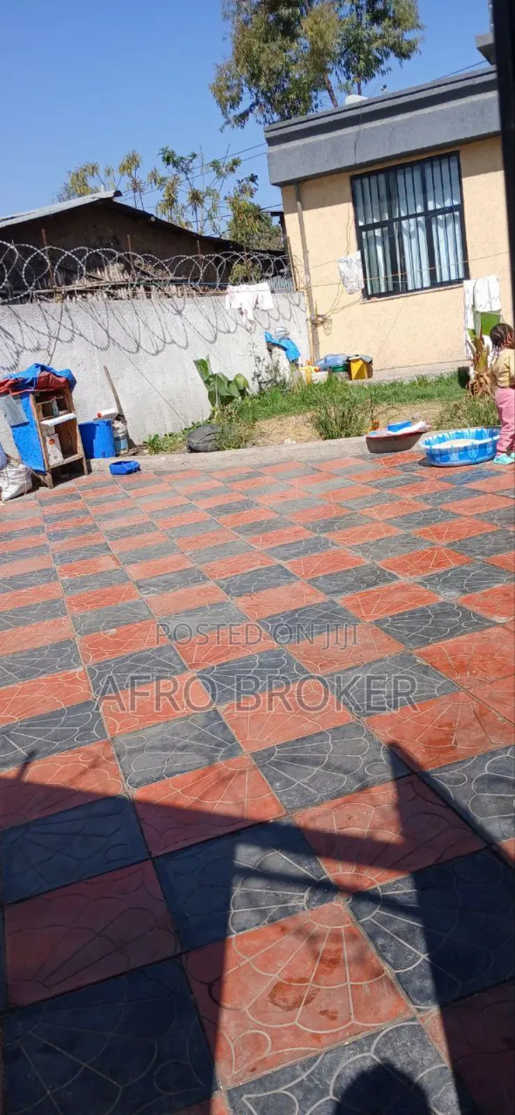 Furnished 6bdrm House in Woreda 05, Akaky Kaliti for sale