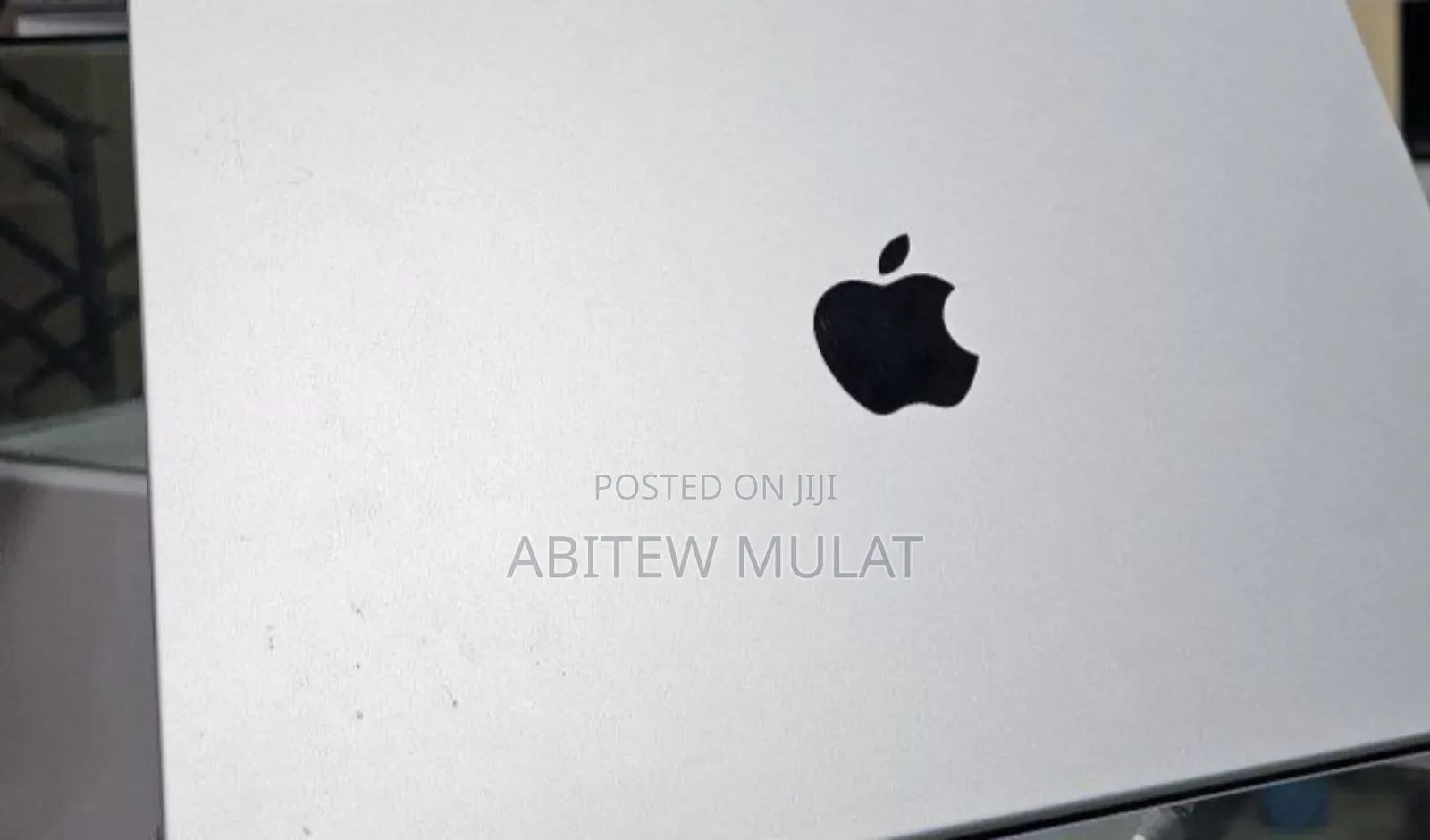 New Laptop Apple MacBook Pro 2023 M3 14-Inch 8GB Apple M3 SSD 512GB