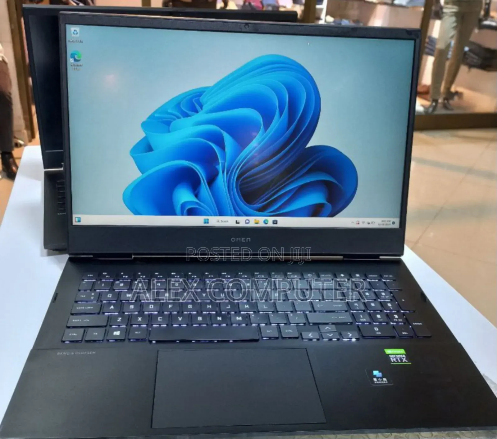 New Laptop HP Omen 16 16GB Intel Core I5 SSD 512GB