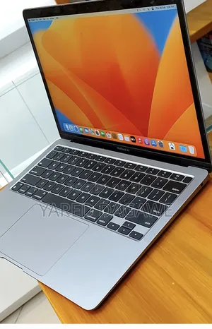 New Laptop Apple MacBook Air 2020 M1 8GB Apple M1 SSD 256GB