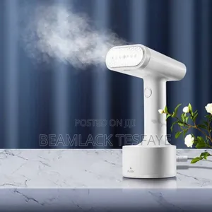 Photo - Xiaomi Handheld Garment Steamer With High-Quality