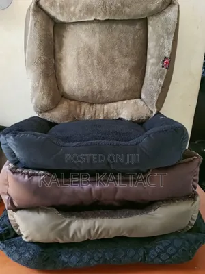 Photo - Dog Mates /Beds