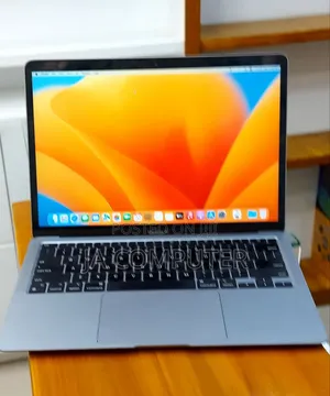 Photo - New Laptop Apple MacBook Air 2020 M1 8GB Apple M1 SSD 256GB