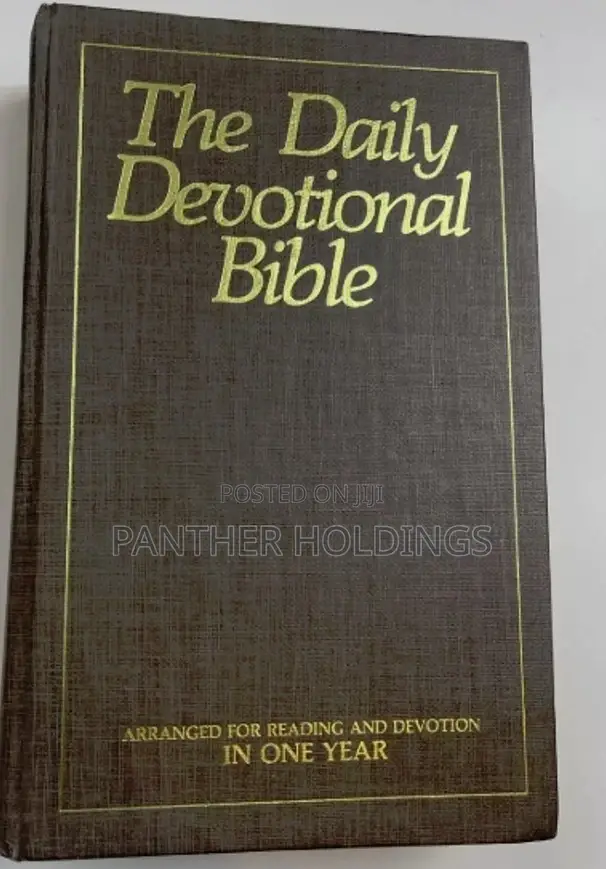The Daily Devotional Bible: New King James Version Study Bible