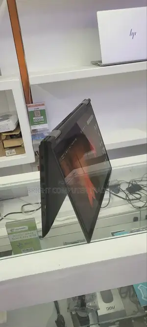 New Laptop Lenovo ThinkPad Yoga 16GB Intel Core I5 SSD 512GB