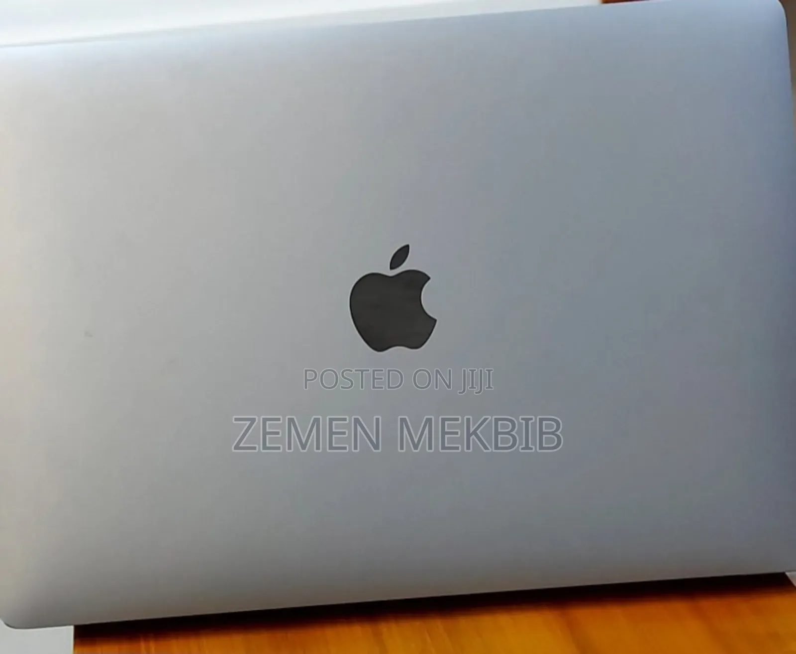 New Laptop Apple MacBook Air 2020 M1 8GB SSD 256GB
