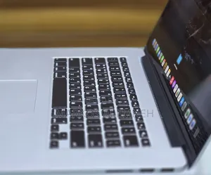 Photo - New Laptop Apple MacBook Pro 2015 16GB Intel Core I7 SSD 512GB