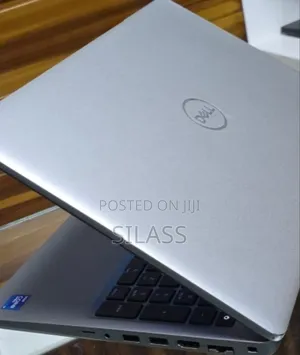 New Laptop Dell Precision 5540 32GB Intel Core I7 SSD 512GB