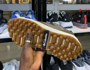  Columbia Facet 30 Outdry Hiking Shoes