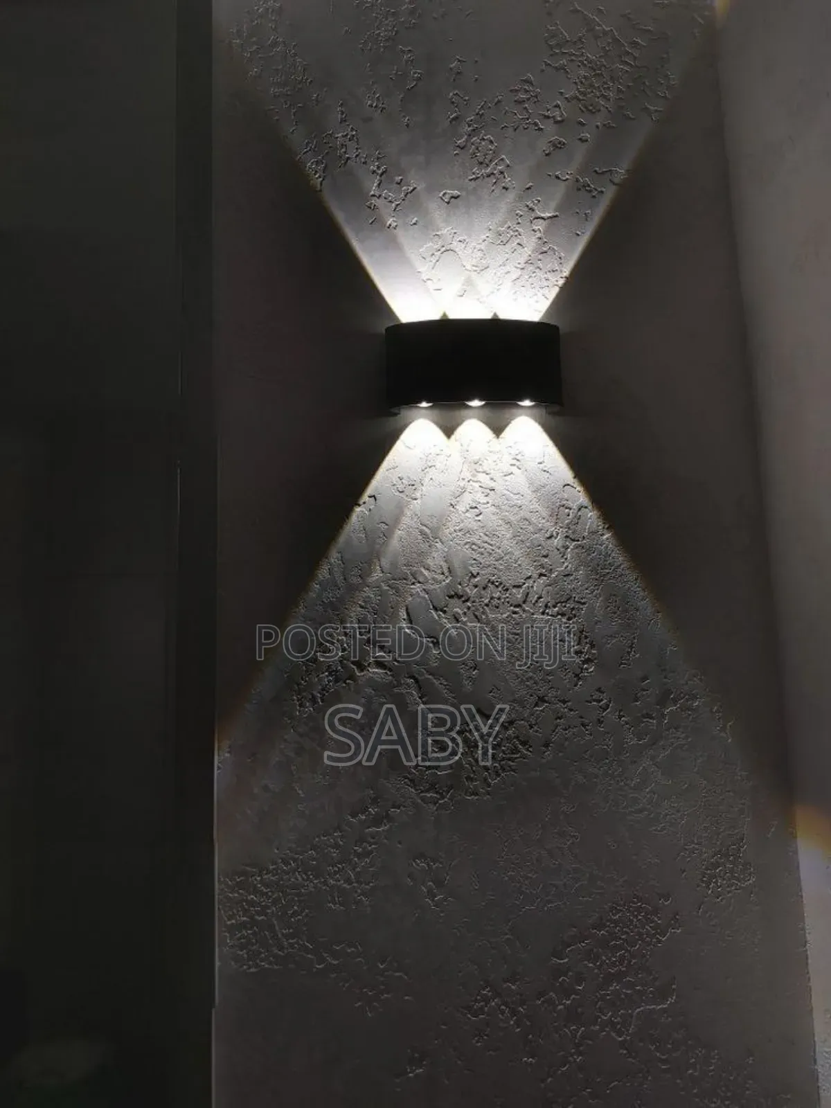 XZM OUTDOOR LIGHT in Black Color