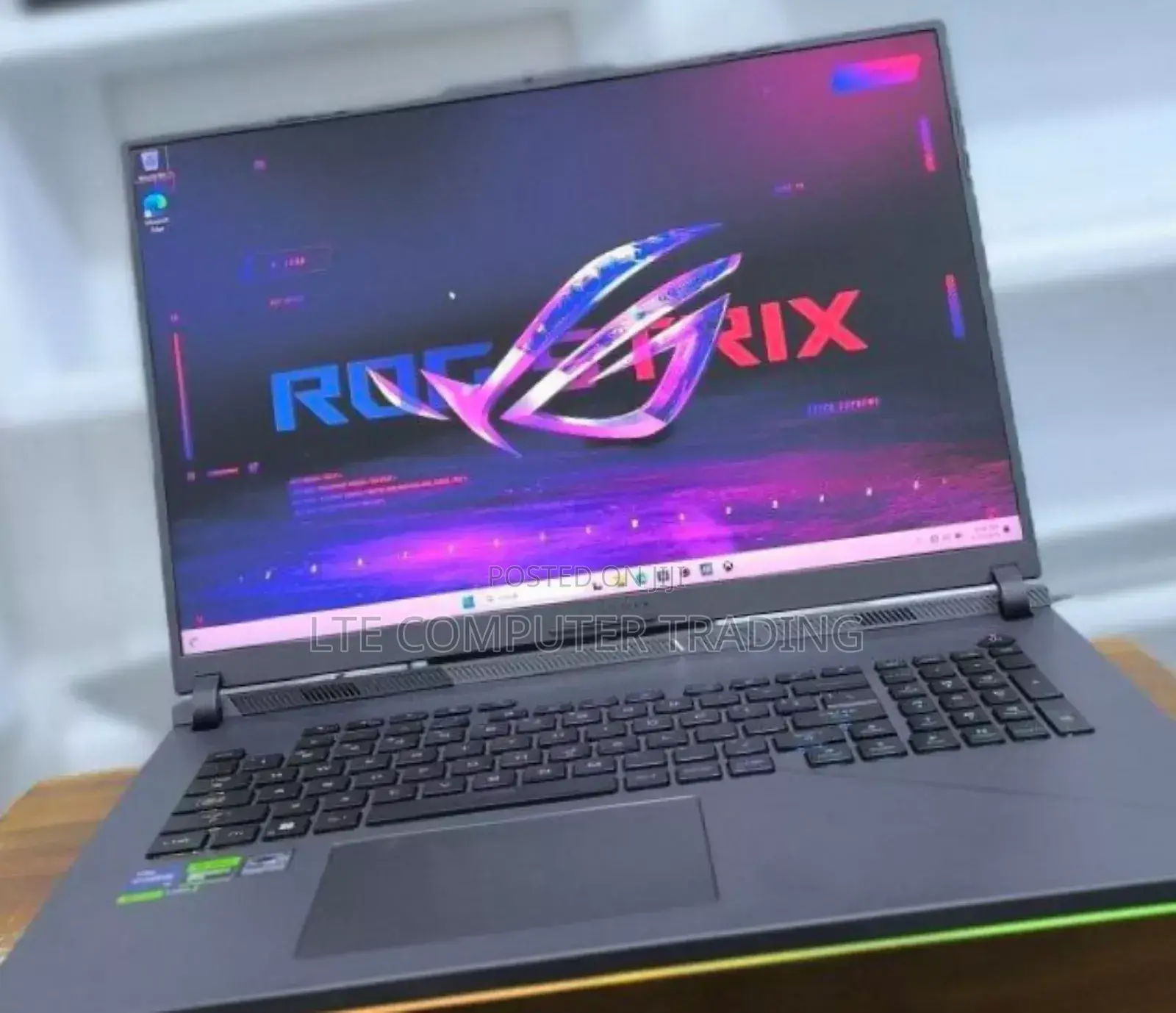 New Laptop Asus ROG Zephyrus G16 32GB Intel Core I9 SSD 1T
