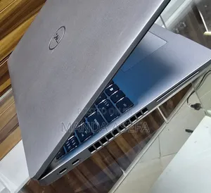 New Laptop Dell 32GB Intel Core I7 SSD 512GB