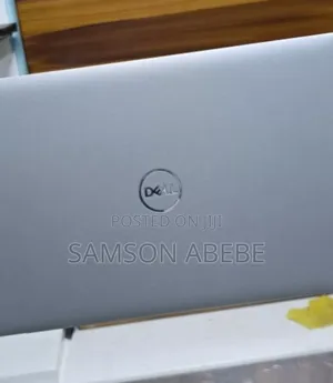 New Laptop Dell Precision 15 7550 32GB Intel Core I7 SSD 512GB