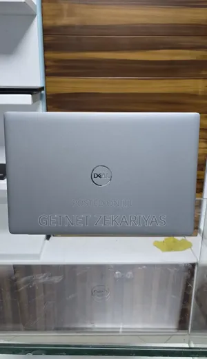 New Laptop Dell Precision 15 3541 32GB Intel Core I7 SSD 512GB