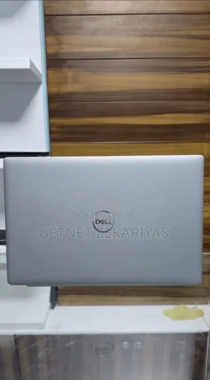 New Laptop Dell Precision 15 3541 32GB Intel Core I7 SSD 512GB