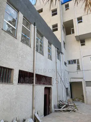 9bdrm Apartment in Kolfe Keranio for sale