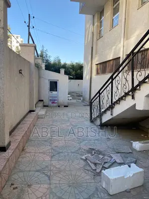 9bdrm Apartment in Kolfe Keranio for sale