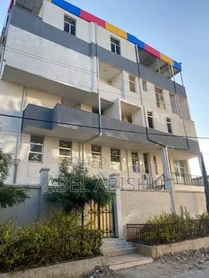 9bdrm Apartment in Kolfe Keranio for sale