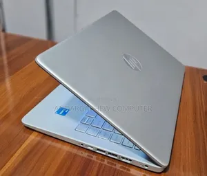 Photo - Laptop HP Stream Notebook 8GB Intel Core I3 SSD 512GB