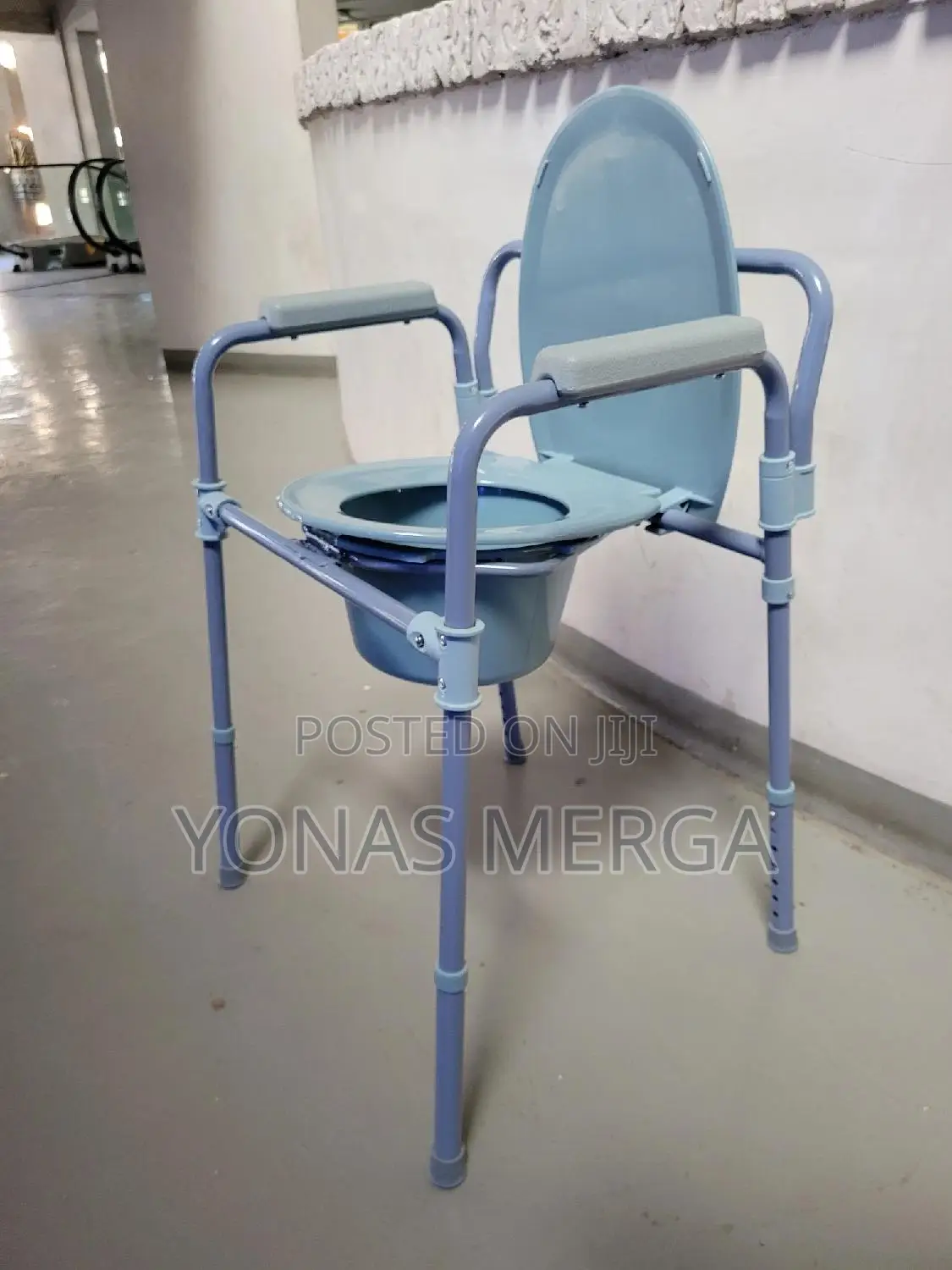 Bathroom Toilet Chair፳汉commode Chair፶凸capacity Upto 150kg