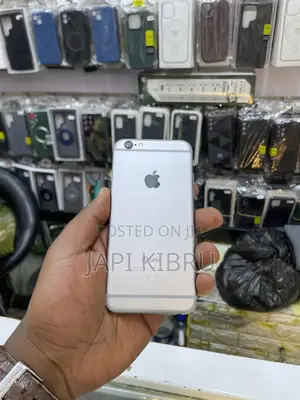 Photo - New Apple iPhone 6 16 GB Silver