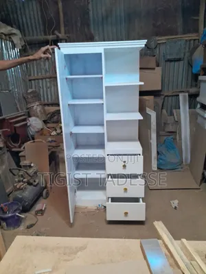 ድሬሲንግ 80*180 ተከፋች