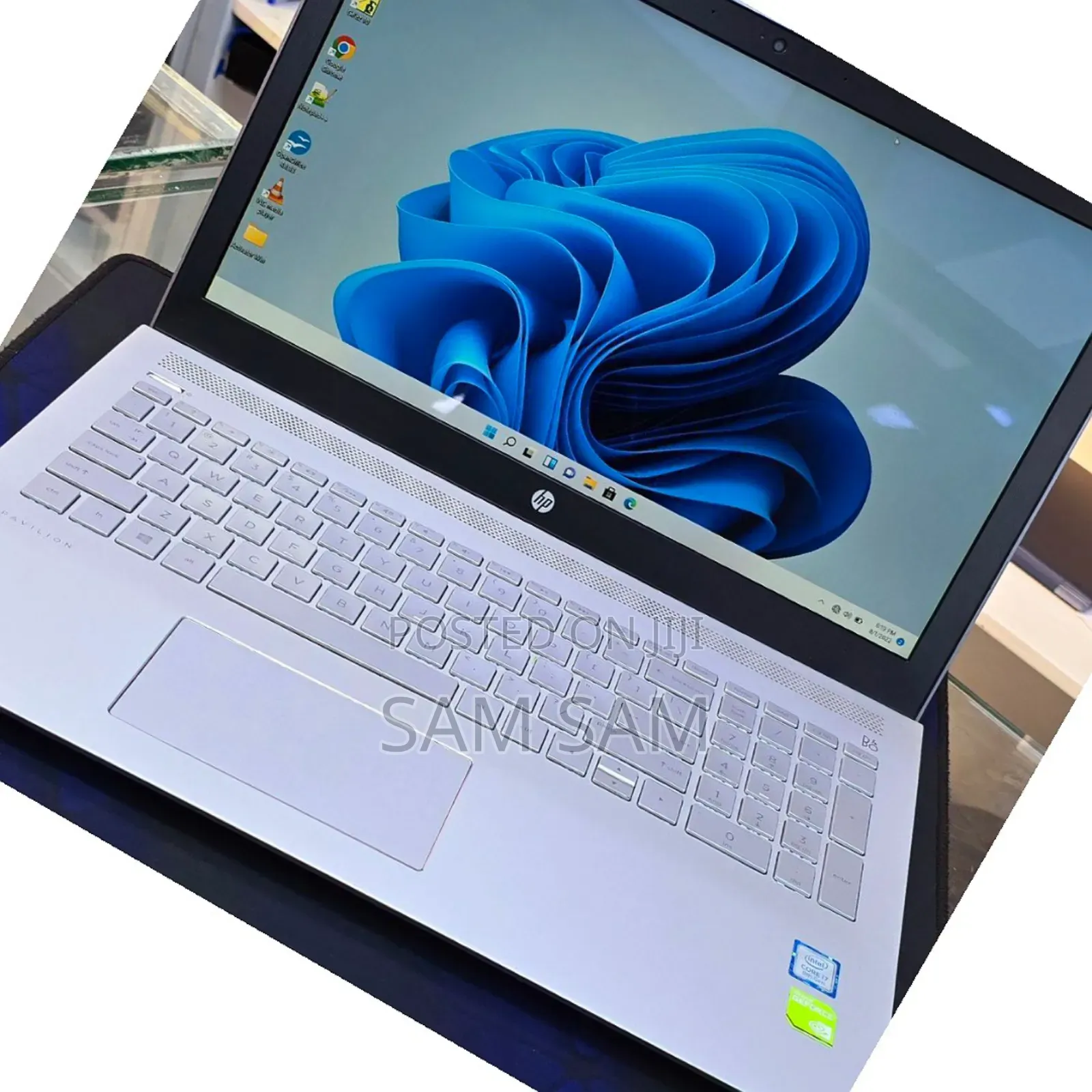 New Laptop HP Pavilion 15 8GB Intel Core I7 SSD 512GB