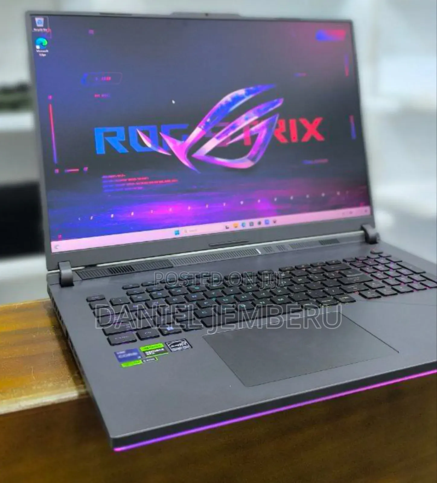 New Laptop Asus ROG Strix G17 32GB Intel Core I9 SSD 1T
