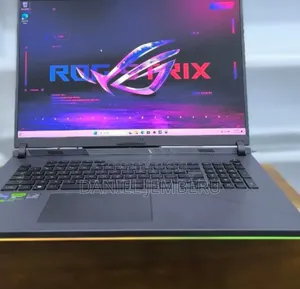 New Laptop Asus ROG Strix G17 32GB Intel Core I9 SSD 1T