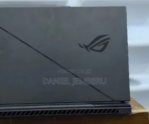 New Laptop Asus ROG Strix G17 32GB Intel Core I9 SSD 1T