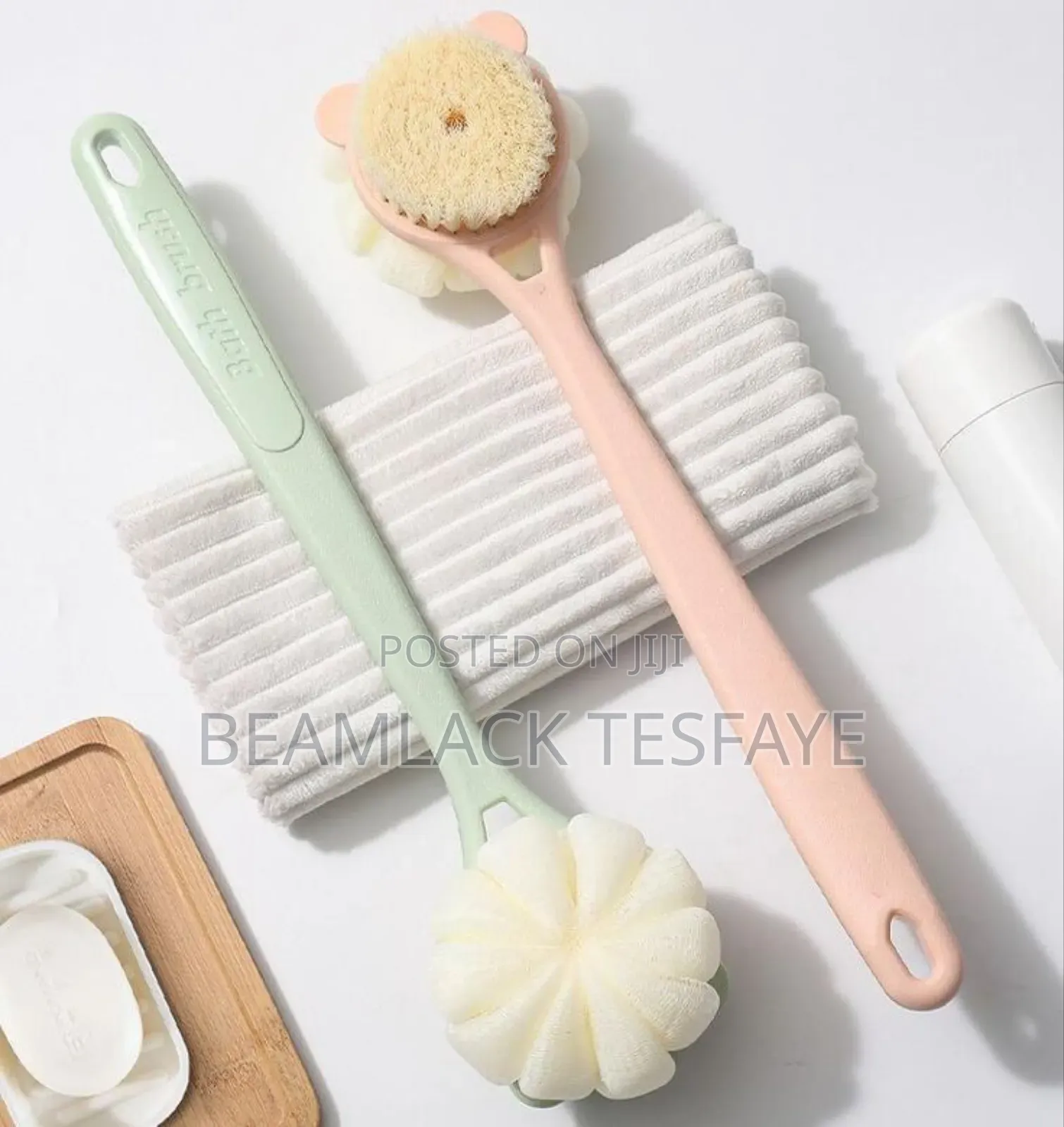 2in1 Long Handled Bath Brush