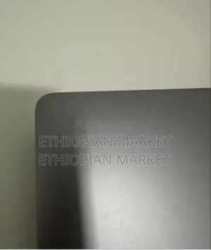 Laptop Apple MacBook Pro 2017 8GB Intel Core i5 SSD 128GB