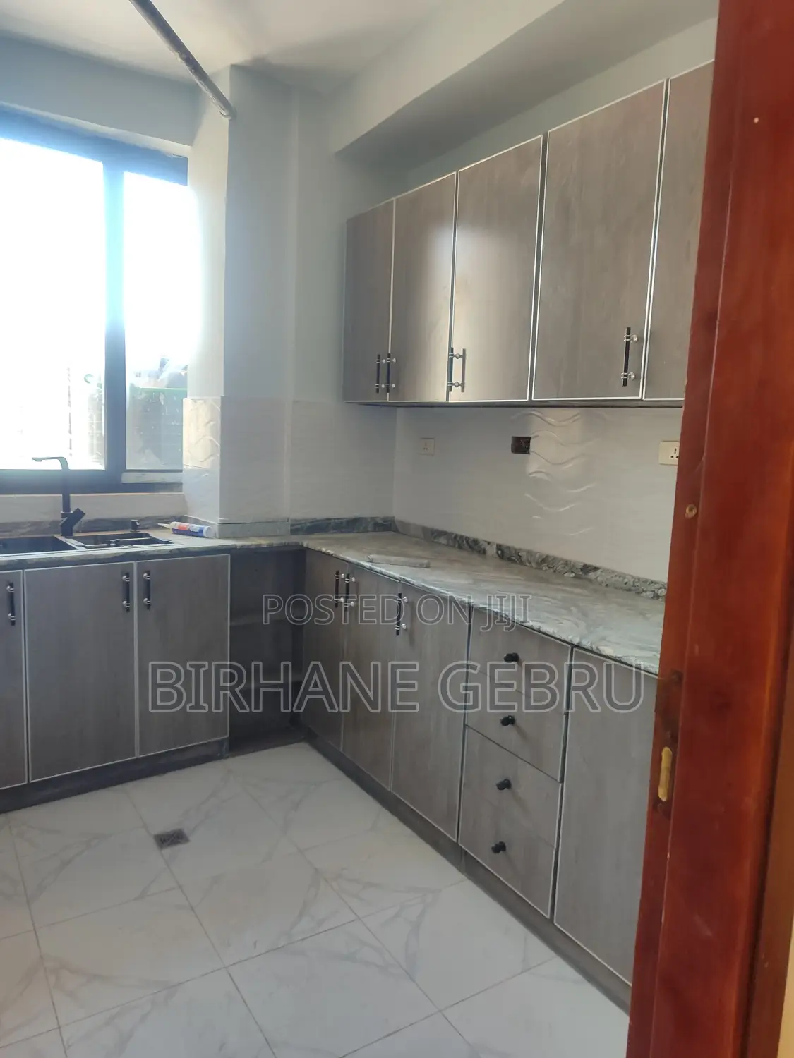 2bedroom 40/60 Condminum for Rent