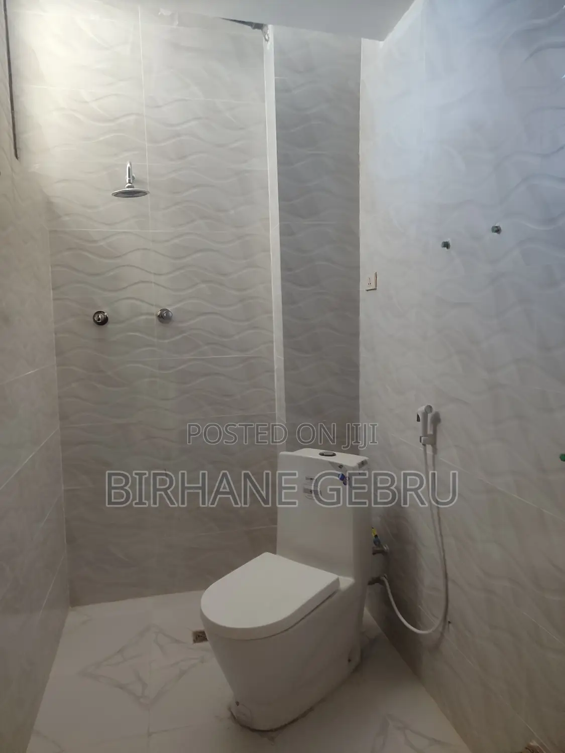 2bedroom 40/60 Condminum for Rent