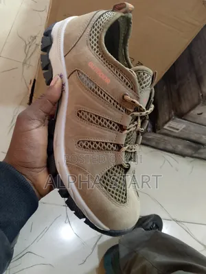 Photo - Our Boor Higk High Quality Shoes for You