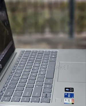 New Laptop HP 14-Dq1025cl 8GB Intel Core I5 SSD 512GB