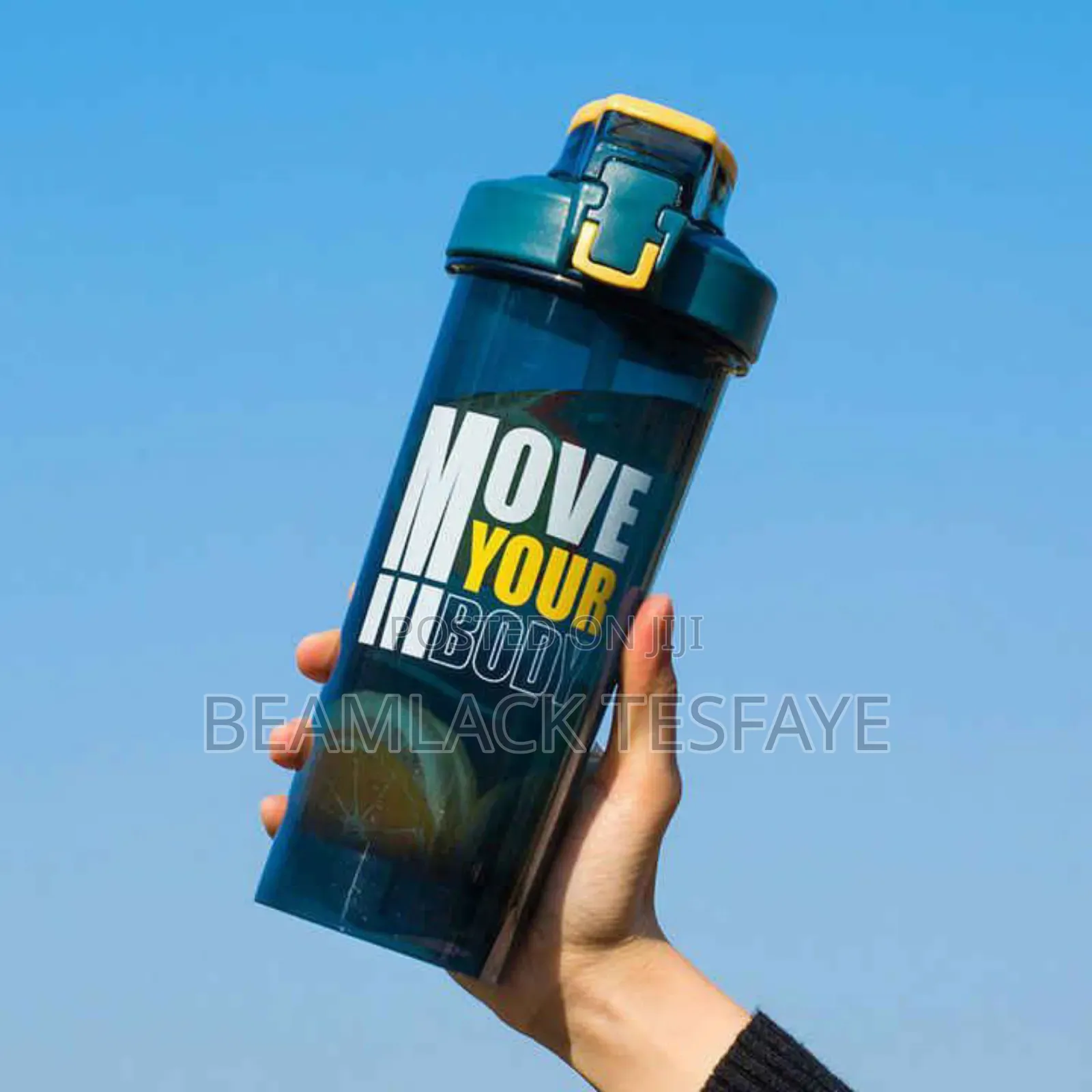 Fitness Shake Bottles With Stirring Balls