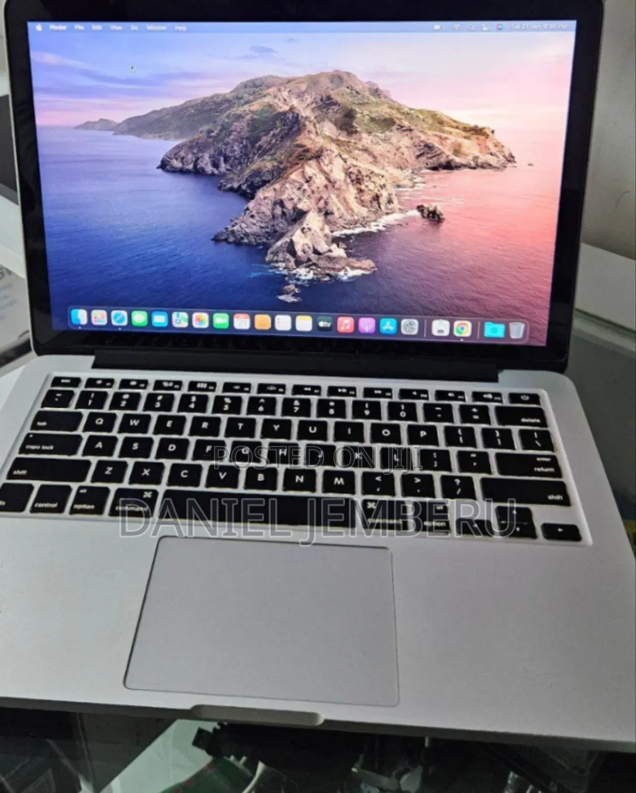 New Laptop Apple MacBook Pro 2015 8GB Intel Core I5 SSD 500GB