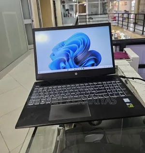 New Laptop HP Pavilion 15 8GB Intel Core I5 HDD+SSD 256GB