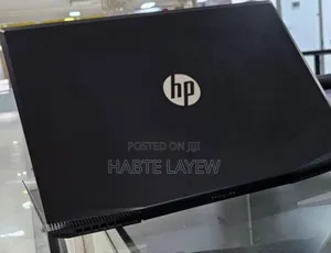 New Laptop HP Pavilion 15 8GB Intel Core I5 SSD 256GB