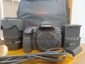 Photo - Canon EOS 80D