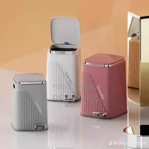 ቆሻሻ ሊጣልበት የሚያሳሳ Garbage