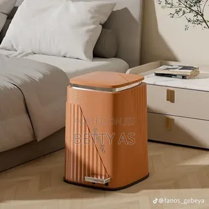 ቆሻሻ ሊጣልበት የሚያሳሳ Garbage