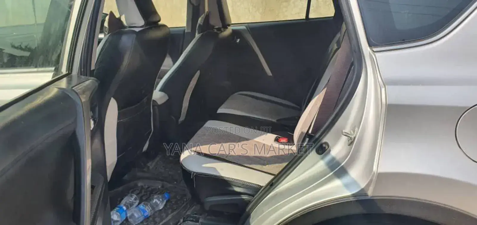 Toyota RAV4 2015 Silver