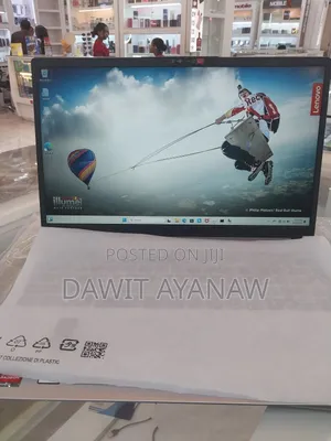 Photo - New Laptop Lenovo Ideapad 3 8GB AMD Ryzen 7 SSD 512GB