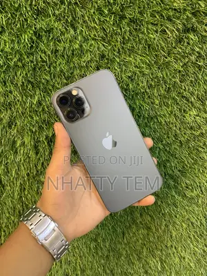 Photo - Apple iPhone 12 Pro Max 128 GB Gray