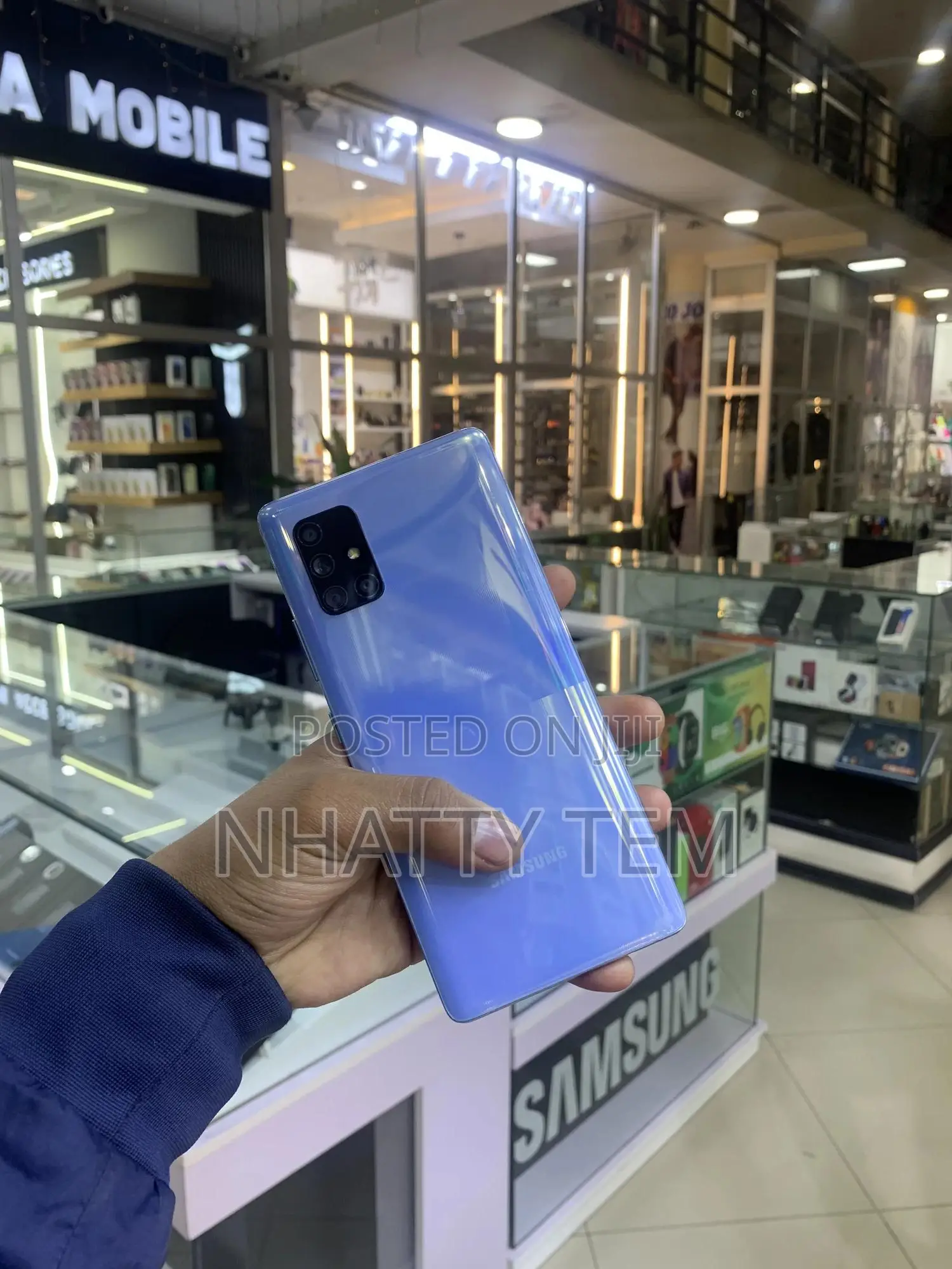 New Samsung Galaxy A71 5G 128 GB Blue