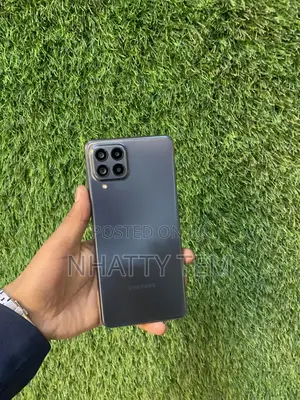 Samsung Galaxy M53 128 GB Gray