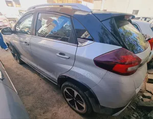 Chery Tiggo 2 2022 Silver